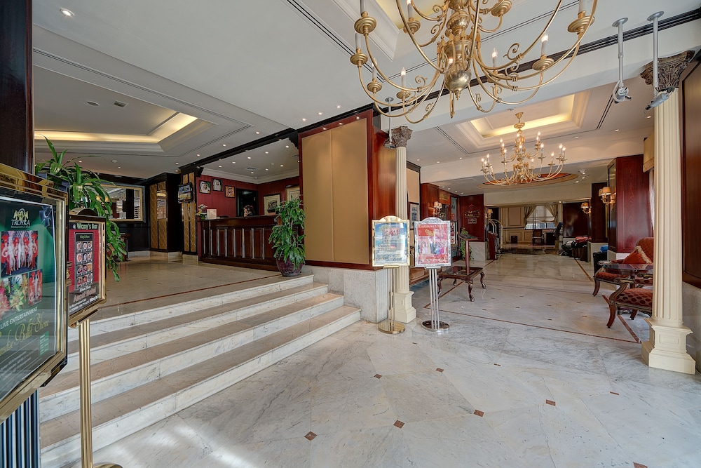 Ascot Hotel — Hotel building in Dubai