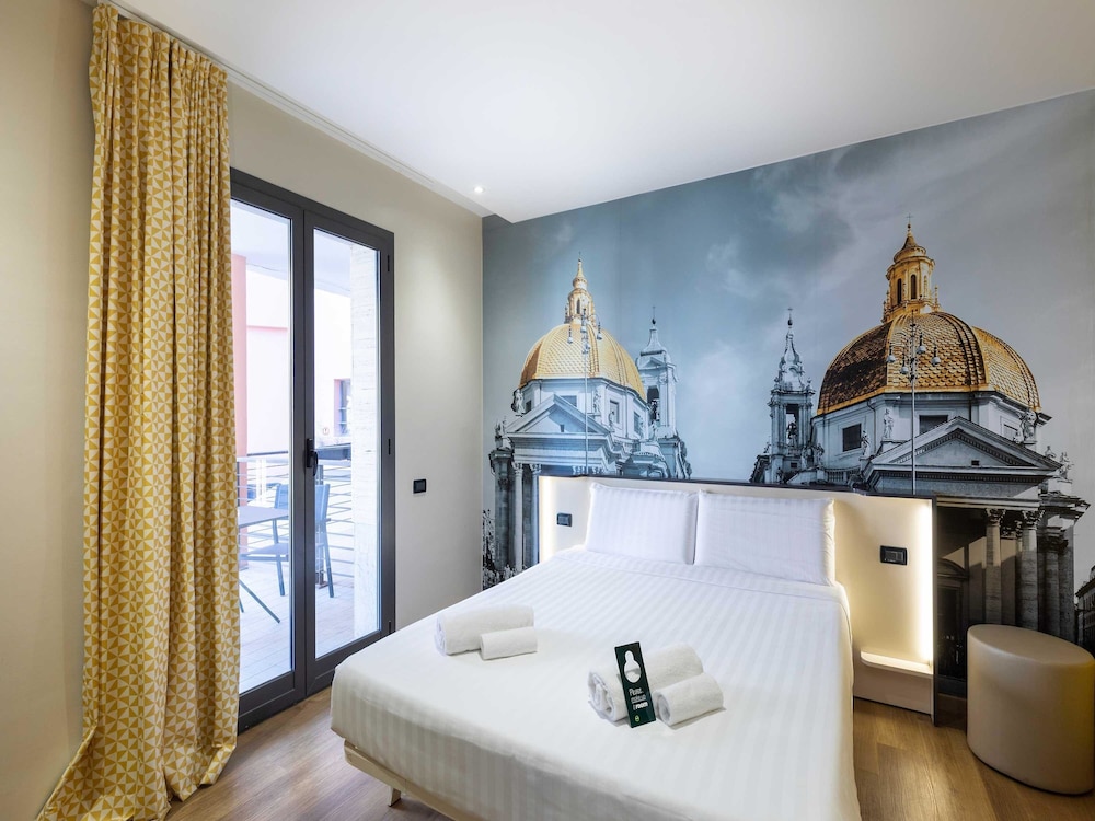 B&B Hotel Roma Tuscolana San Giovanni — Hotel rooms in Rome, Lazio