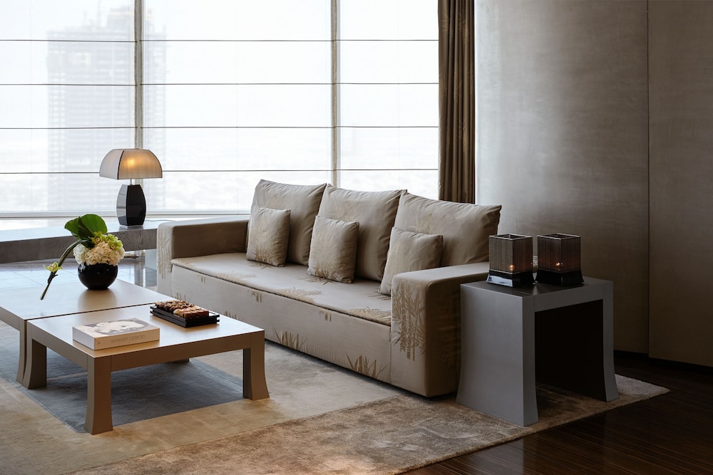 Armani Hotel Dubai, Burj Khalifa — Hotel rooms in Dubai