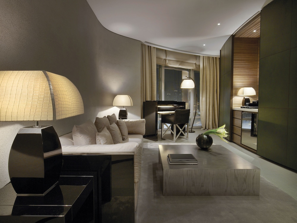 Armani Hotel Dubai, Burj Khalifa — Hotel rooms in Dubai