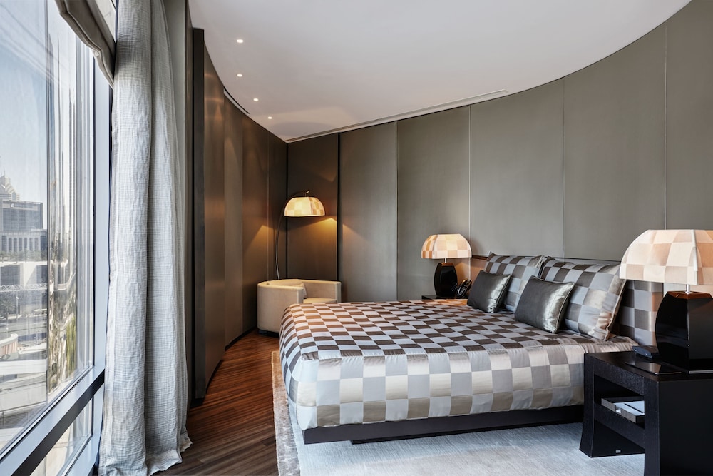 Armani Hotel Dubai, Burj Khalifa — Hotel rooms in Dubai
