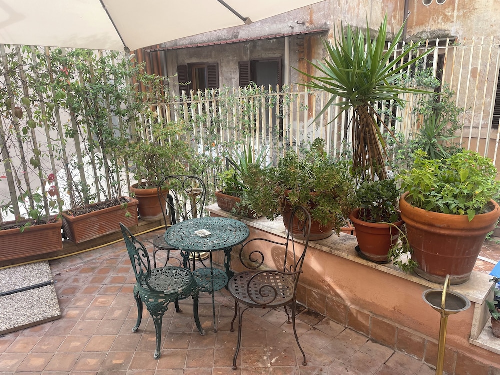 Hotel Fontana — Restaurant & bars in Rome, Lazio