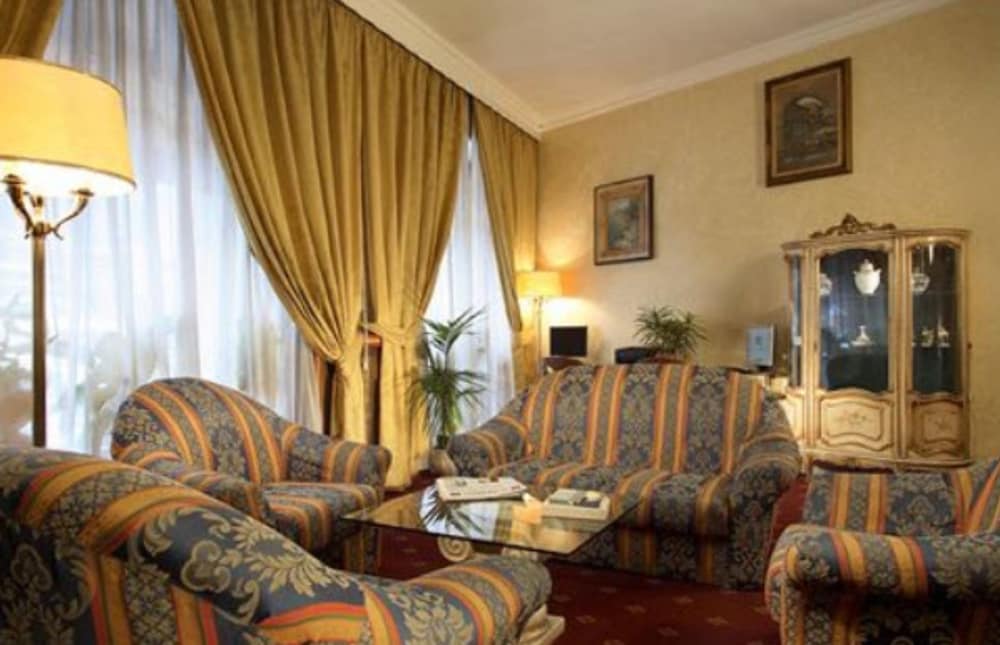 Hotel Genio — Hotel rooms in Rome, Lazio