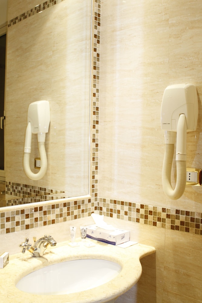Hotel Genio — Hotel rooms in Rome, Lazio