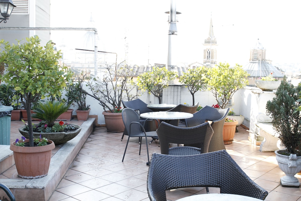 Hotel Genio — Restaurant & bars in Rome, Lazio