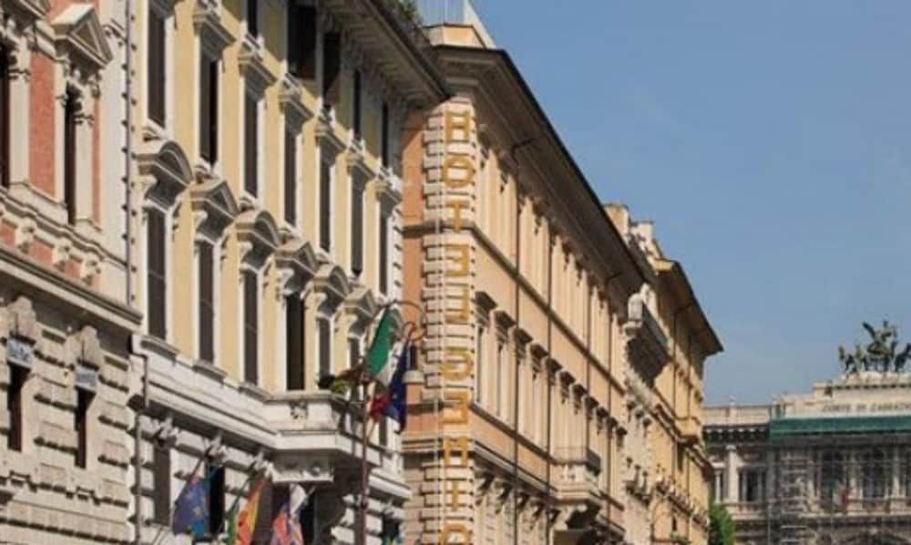 Hotel Genio - zdjęcie 2