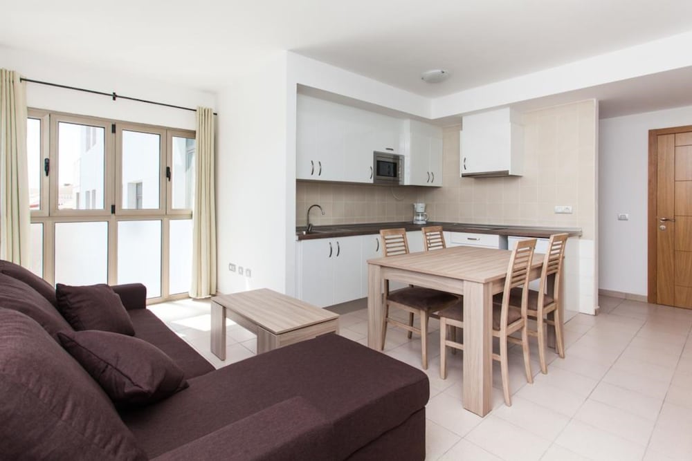 Apartamentos Tao Morro Jable — Hotel rooms in Esquinzo, Canary Islands