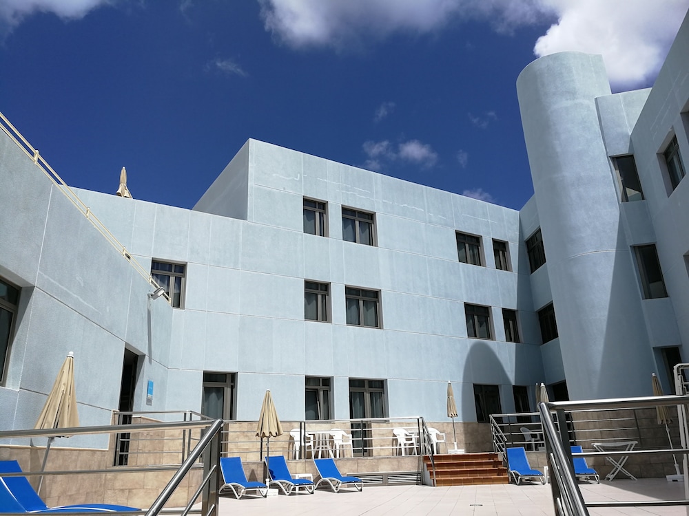 Apartamentos Tao Morro Jable — Hotel building in Esquinzo, Canary Islands