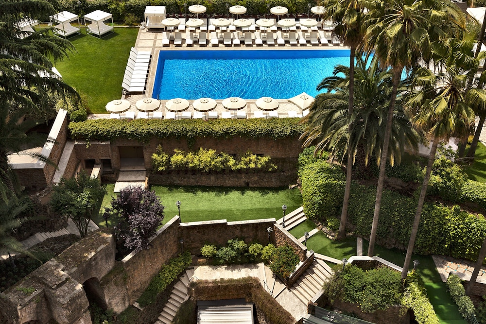Parco dei Principi Grand Hotel & SPA - Preferred Hotels & Resorts — Swimming pool in Rome, Lazio
