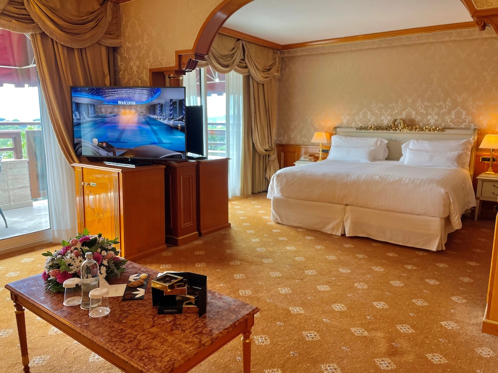 Parco dei Principi Grand Hotel & SPA - Preferred Hotels & Resorts — Hotel rooms in Rome, Lazio