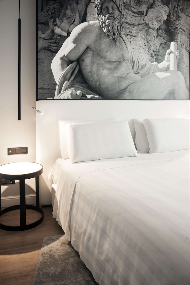 Radisson Blu GHR Hotel, Rome — Hotel rooms in Rome, Lazio