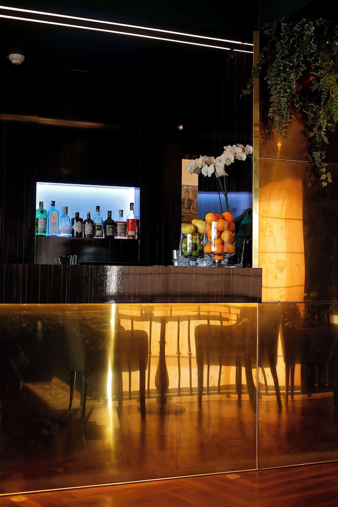 Radisson Blu GHR Hotel, Rome — Restaurant & bars in Rome, Lazio
