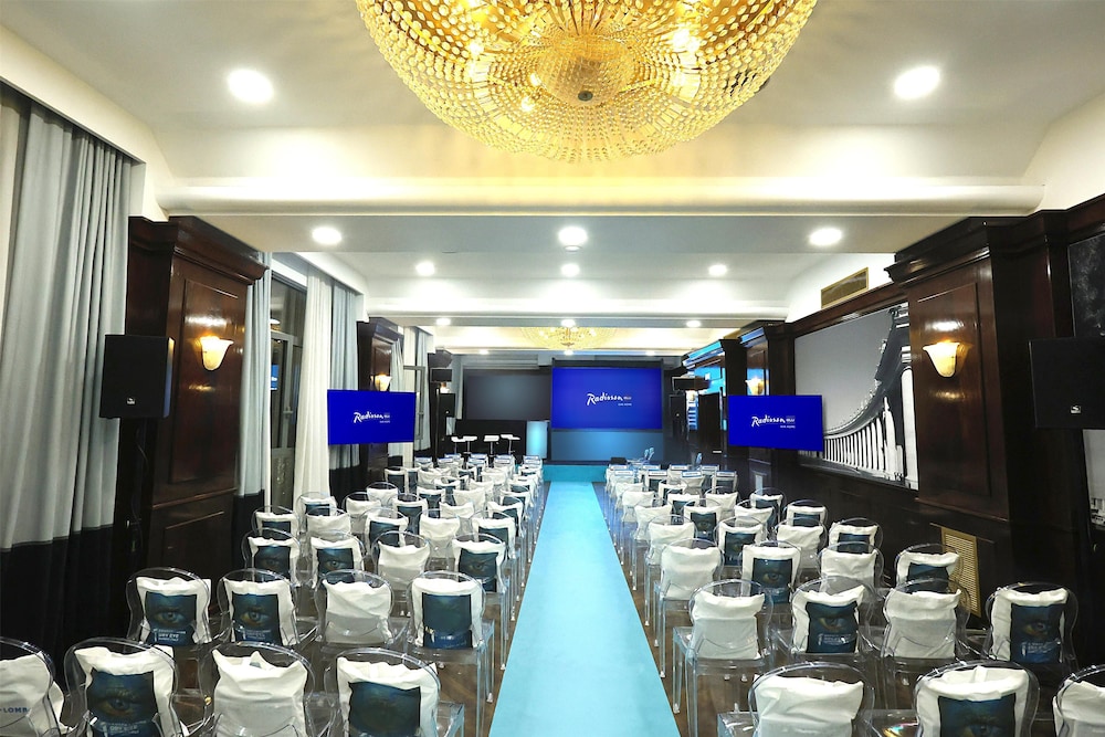 Radisson Blu GHR Hotel, Rome — Hotel building in Rome, Lazio