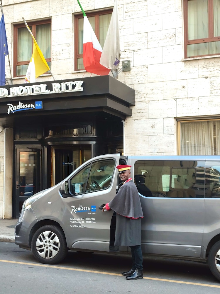 Radisson Blu GHR Hotel, Rome — Hotel building in Rome, Lazio