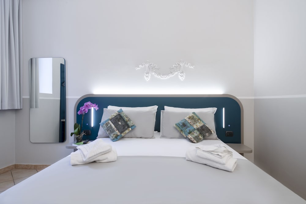 Hotel Grifo — Hotel rooms in Rome, Lazio