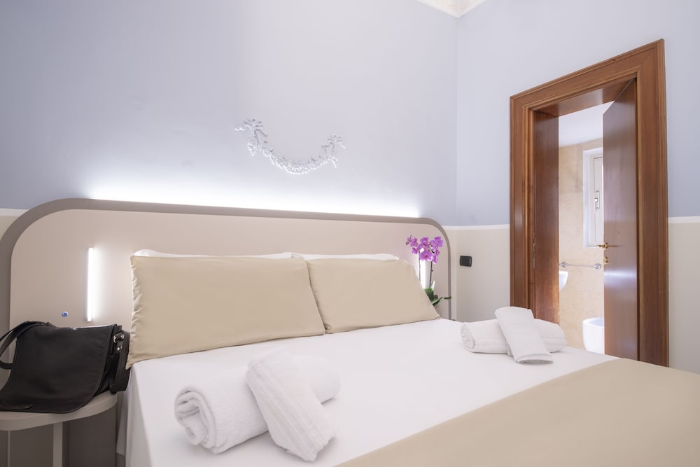 Hotel Grifo — Hotel rooms in Rome, Lazio