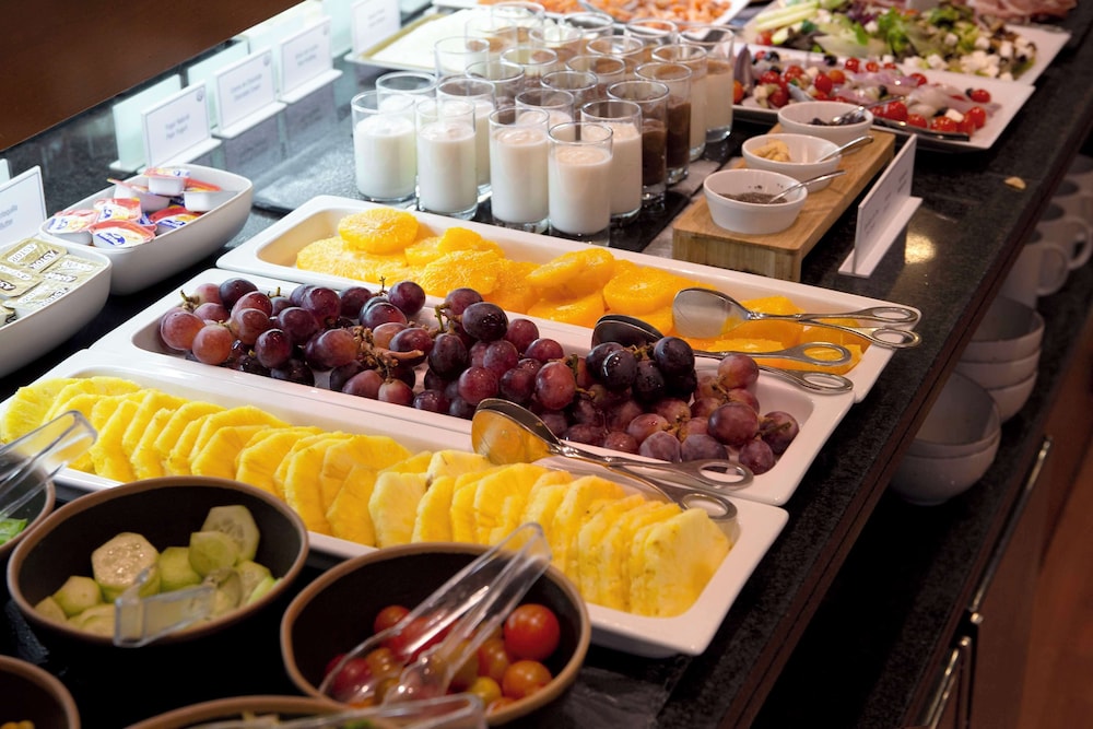 Best Western Premier Hotel Dante — Restaurant & bars in Barcelona, Catalonia