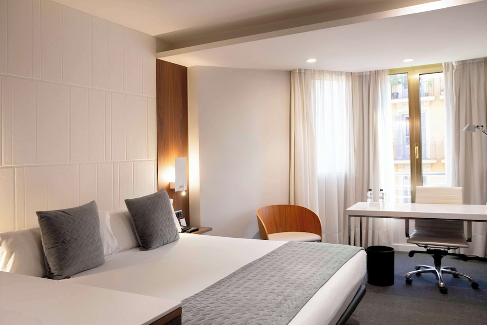 Best Western Premier Hotel Dante — Hotel rooms in Barcelona, Catalonia