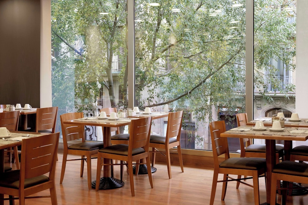 Best Western Premier Hotel Dante — Restaurant & bars in Barcelona, Catalonia