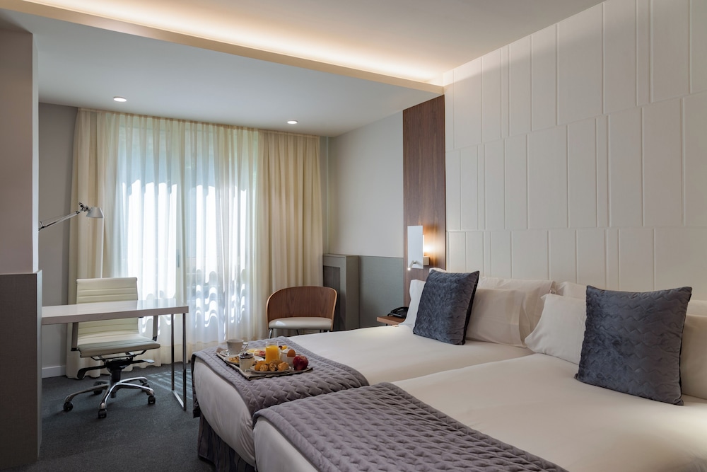 Best Western Premier Hotel Dante — Hotel rooms in Barcelona, Catalonia