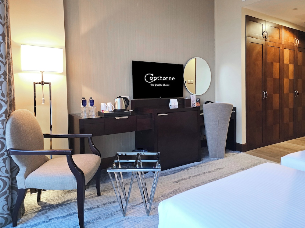 Copthorne Hotel Dubai — Hotel rooms in Dubai