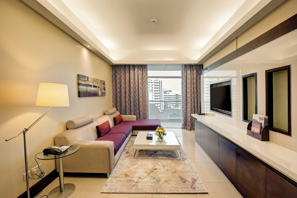 Copthorne Hotel Dubai — Hotel rooms in Dubai