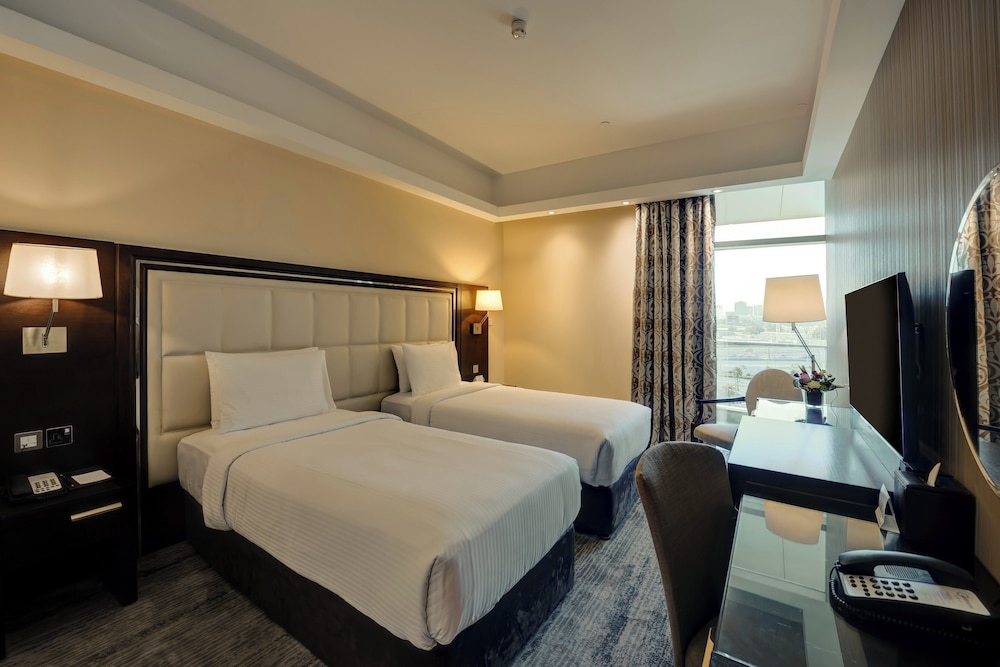 Copthorne Hotel Dubai — Hotel rooms in Dubai