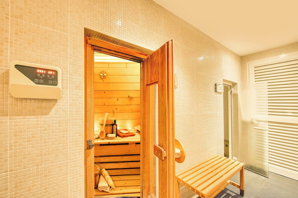 Copthorne Hotel Dubai — Spa in Dubai
