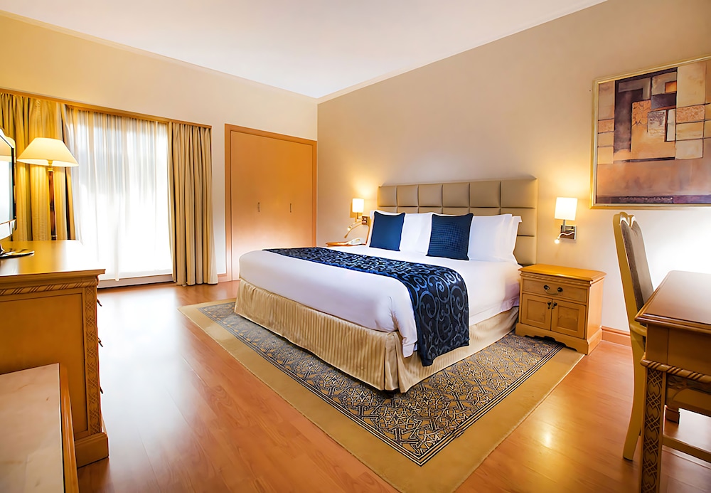 Millennium Plaza Downtown Hotel Dubai — Hotel rooms in Dubai