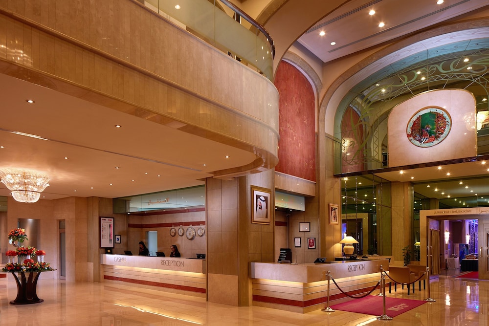 Millennium Plaza Downtown Hotel Dubai — Hotel building in Dubai