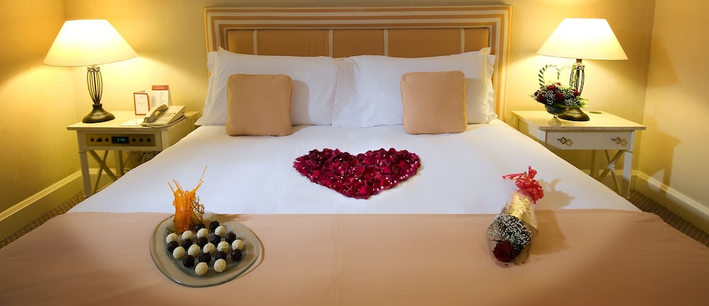 Millennium Plaza Downtown Hotel Dubai — Hotel rooms in Dubai