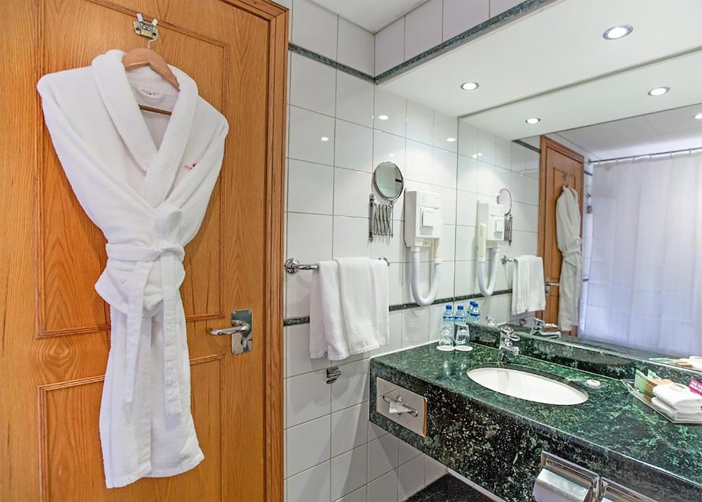 Millennium Plaza Downtown Hotel Dubai — Hotel rooms in Dubai