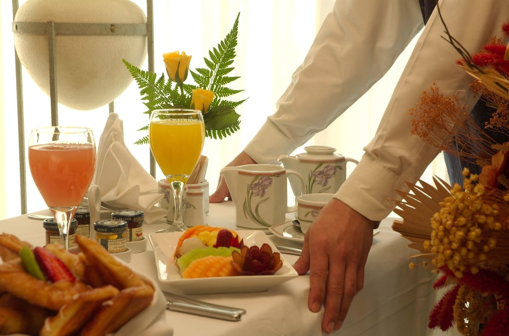 Millennium Plaza Downtown Hotel Dubai — Restaurant & bars in Dubai