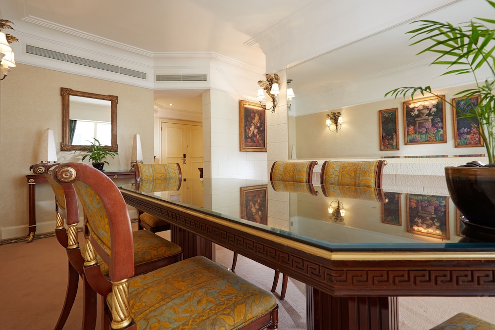 Millennium Plaza Downtown Hotel Dubai — Hotel rooms in Dubai