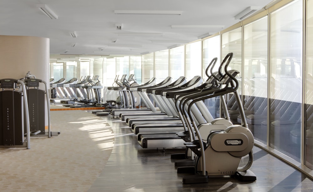 Crowne Plaza Festival City by IHG — Sports & recreation in Dubai