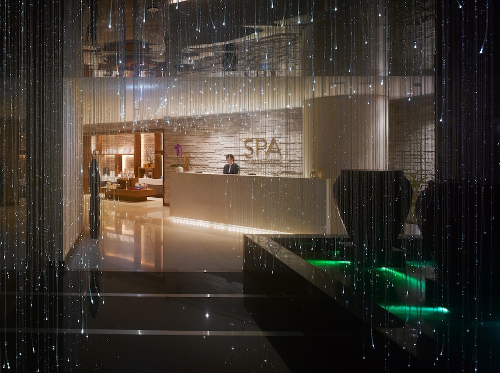 Crowne Plaza Festival City by IHG — Spa in Dubai