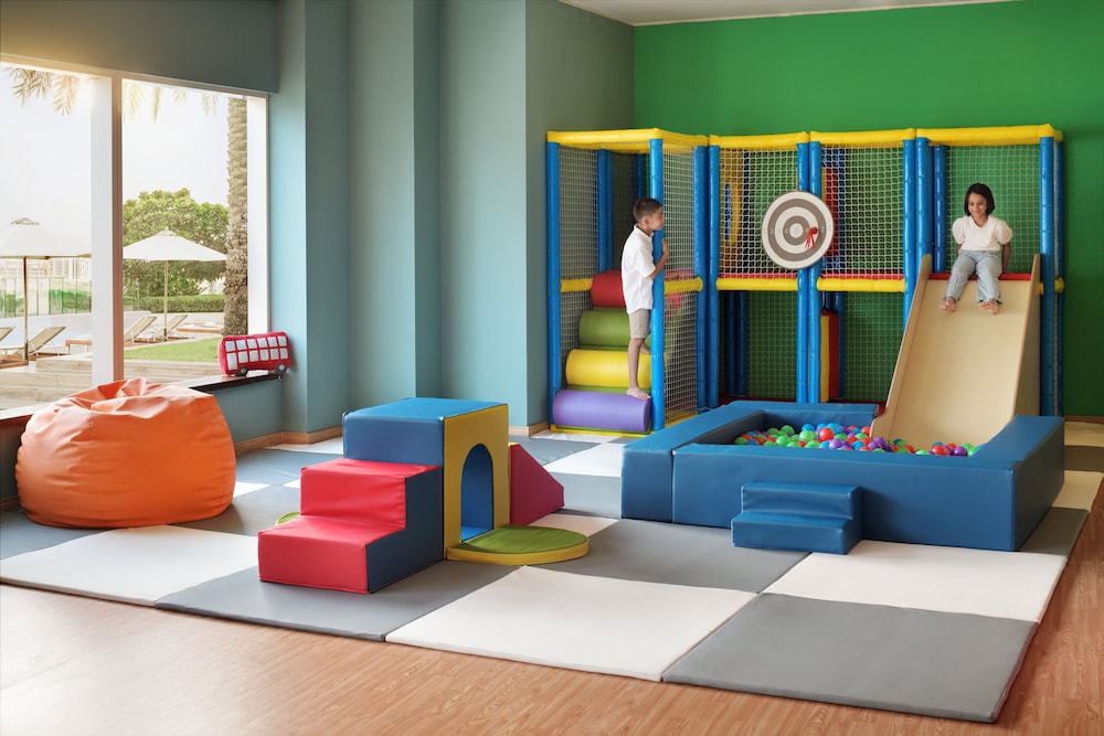 Crowne Plaza Festival City by IHG — Attractions for children in Dubai