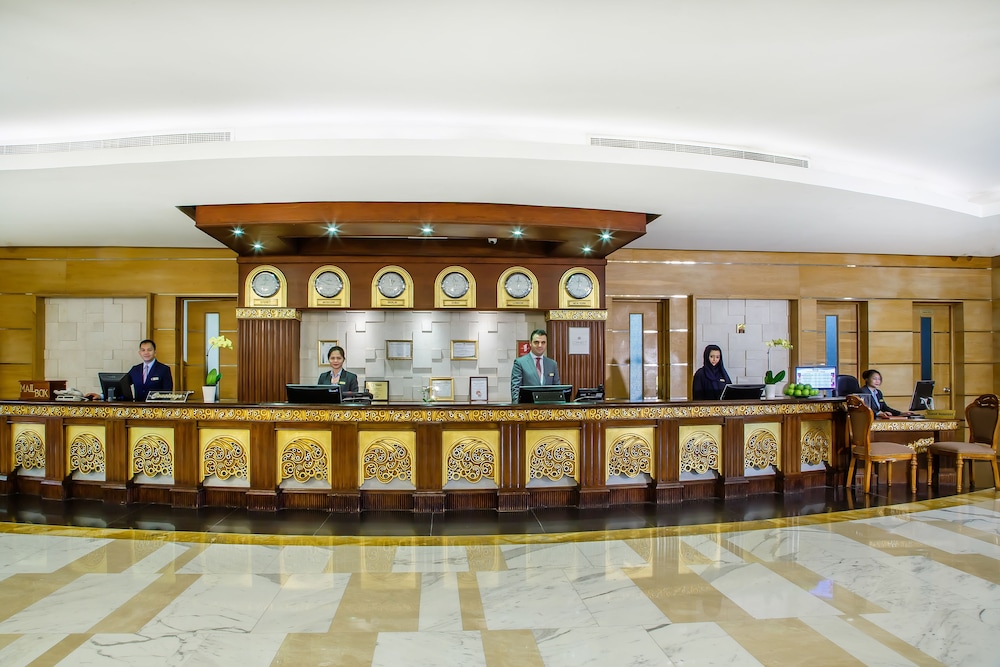 Grand Excelsior Hotel Bur Dubai — Hotel building in Dubai