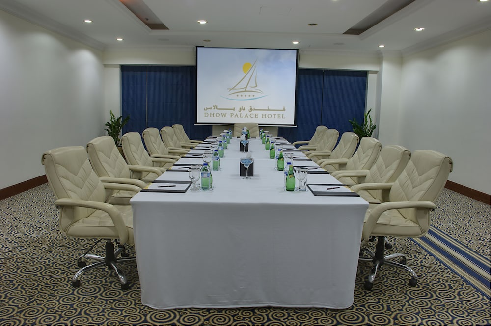Grand Excelsior Hotel Bur Dubai — Hotel building in Dubai