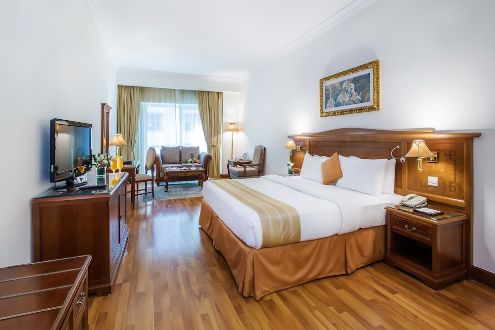Grand Excelsior Hotel Bur Dubai — Hotel rooms in Dubai