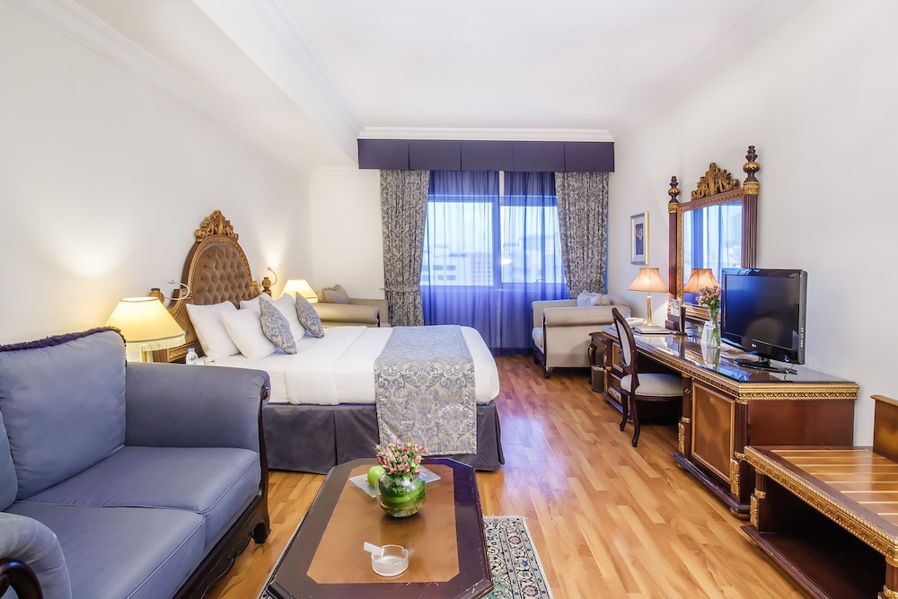 Grand Excelsior Hotel Bur Dubai — Hotel rooms in Dubai