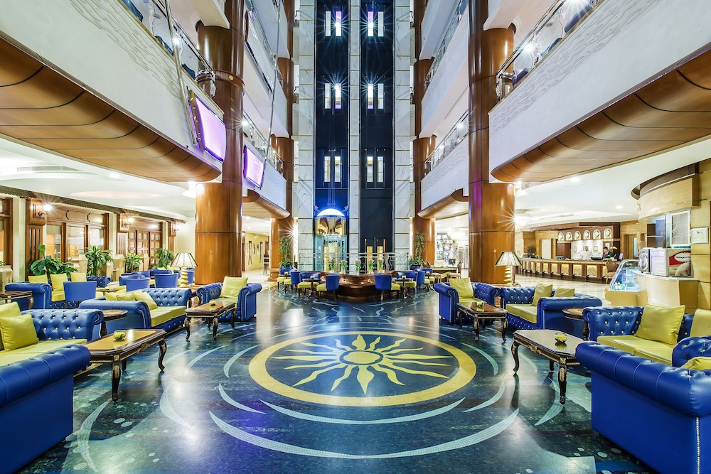 Grand Excelsior Hotel Bur Dubai — Hotel building in Dubai