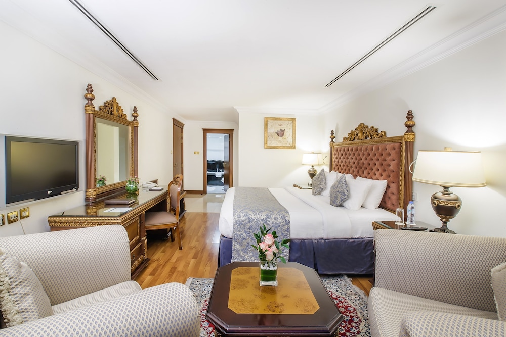 Grand Excelsior Hotel Bur Dubai — Hotel rooms in Dubai