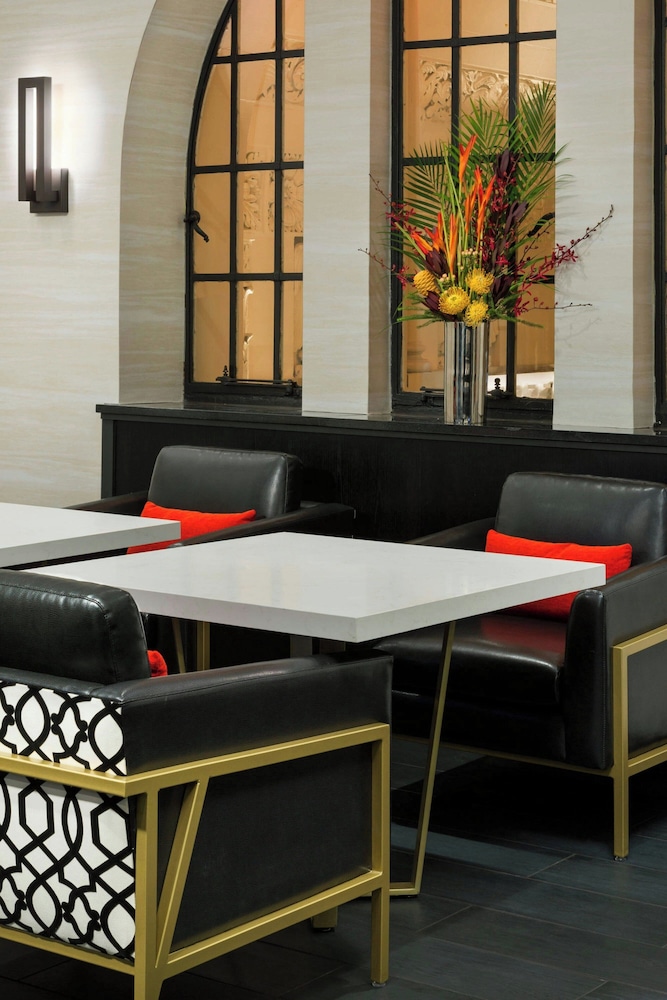 The Lexington Hotel, Autograph Collection — Restaurant & bars in New York City, New York State