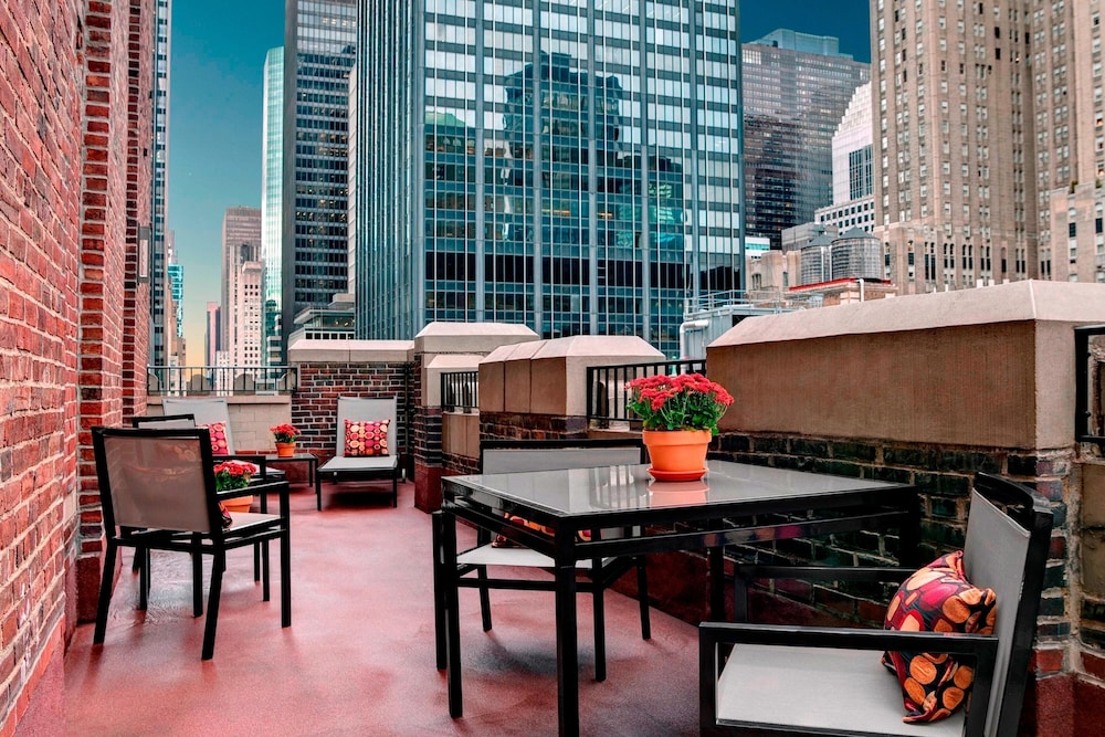 The Lexington Hotel, Autograph Collection — Restaurant & bars in New York City, New York State