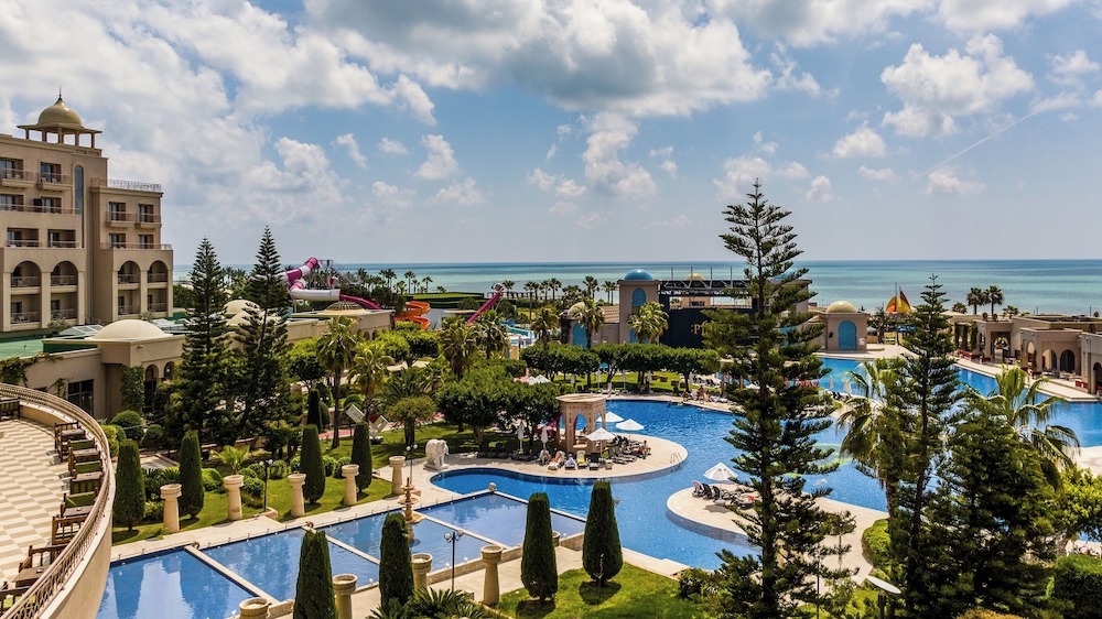 Spice Hotel & Spa All Inclusive — Swimming pool in Belek