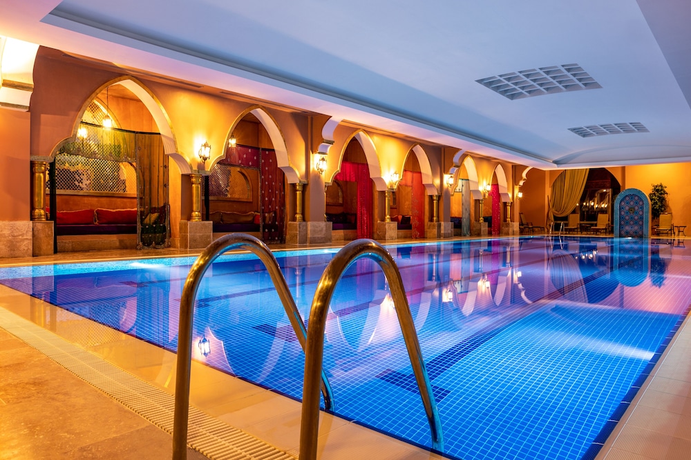 Spice Hotel & Spa All Inclusive — Swimming pool in Belek