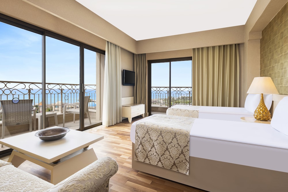 Spice Hotel & Spa All Inclusive — Hotel rooms in Belek