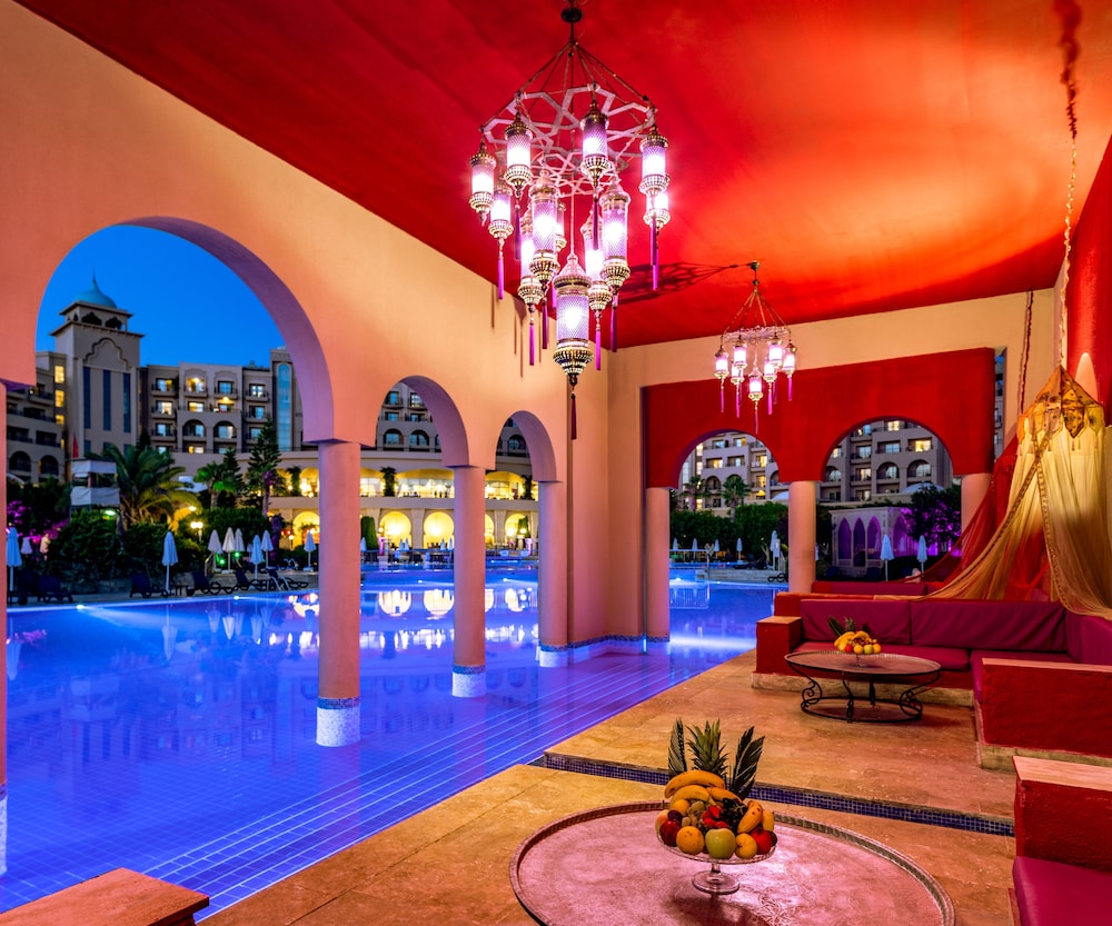 Spice Hotel & Spa All Inclusive — Swimming pool in Belek