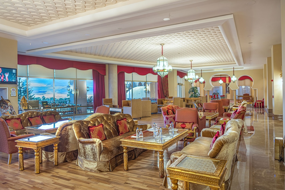 Spice Hotel & Spa All Inclusive — Restaurant & bars in Belek